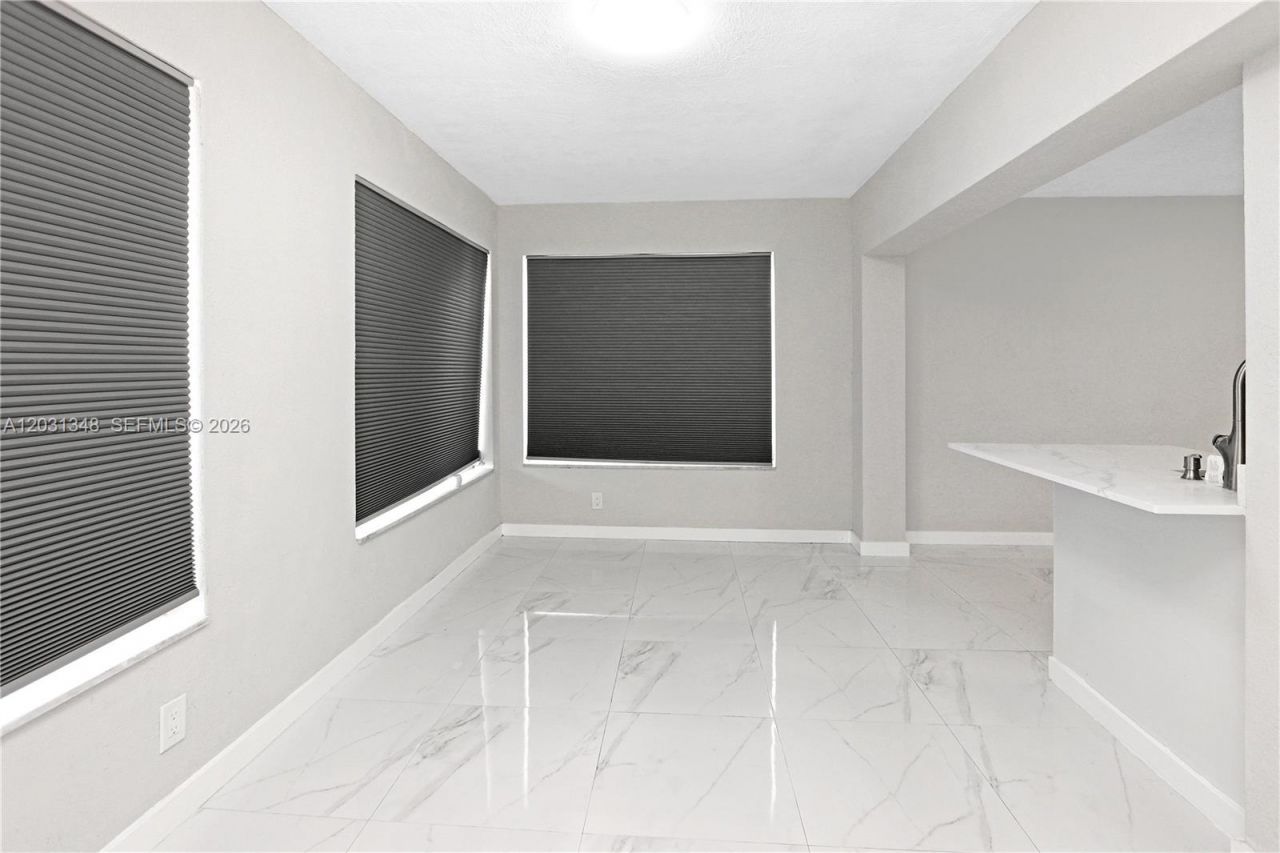 2700 NW 52nd Ct , Tamarac, FL 33309 Photo