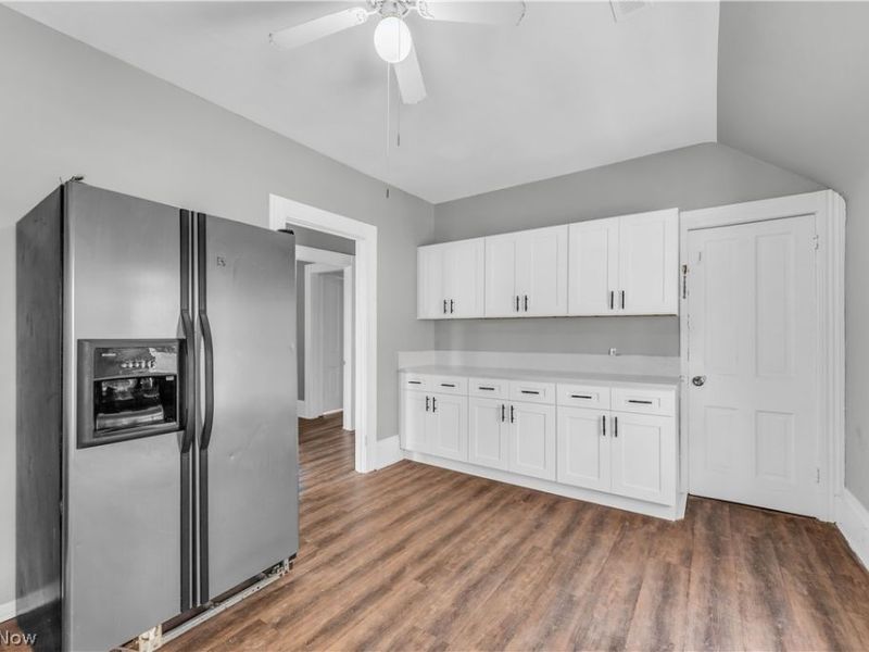 3271 W 43rd Street , Unit 2/UP, Cleveland, OH 44109 Photo 8