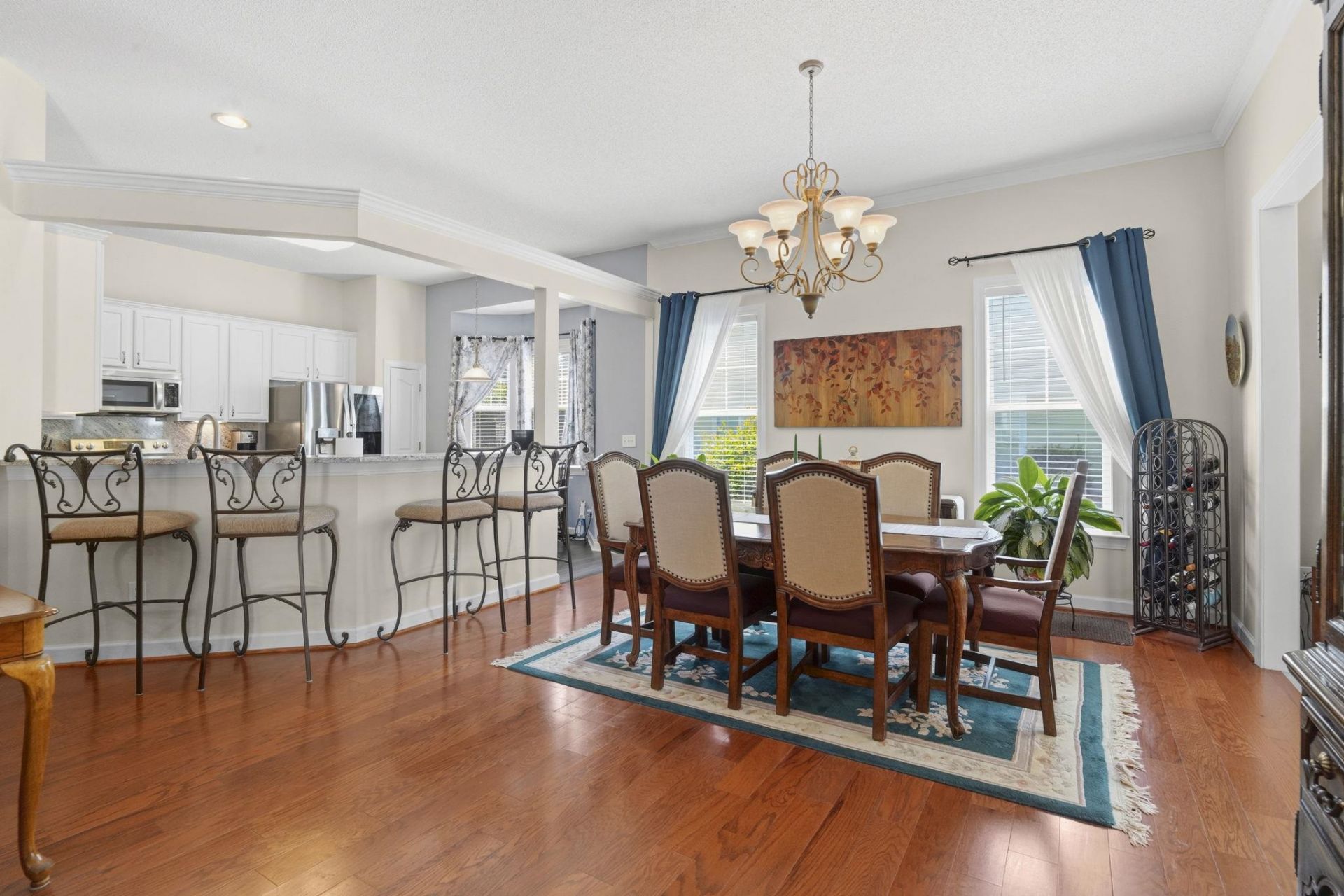 2911 Winding River Rd. Photo 18