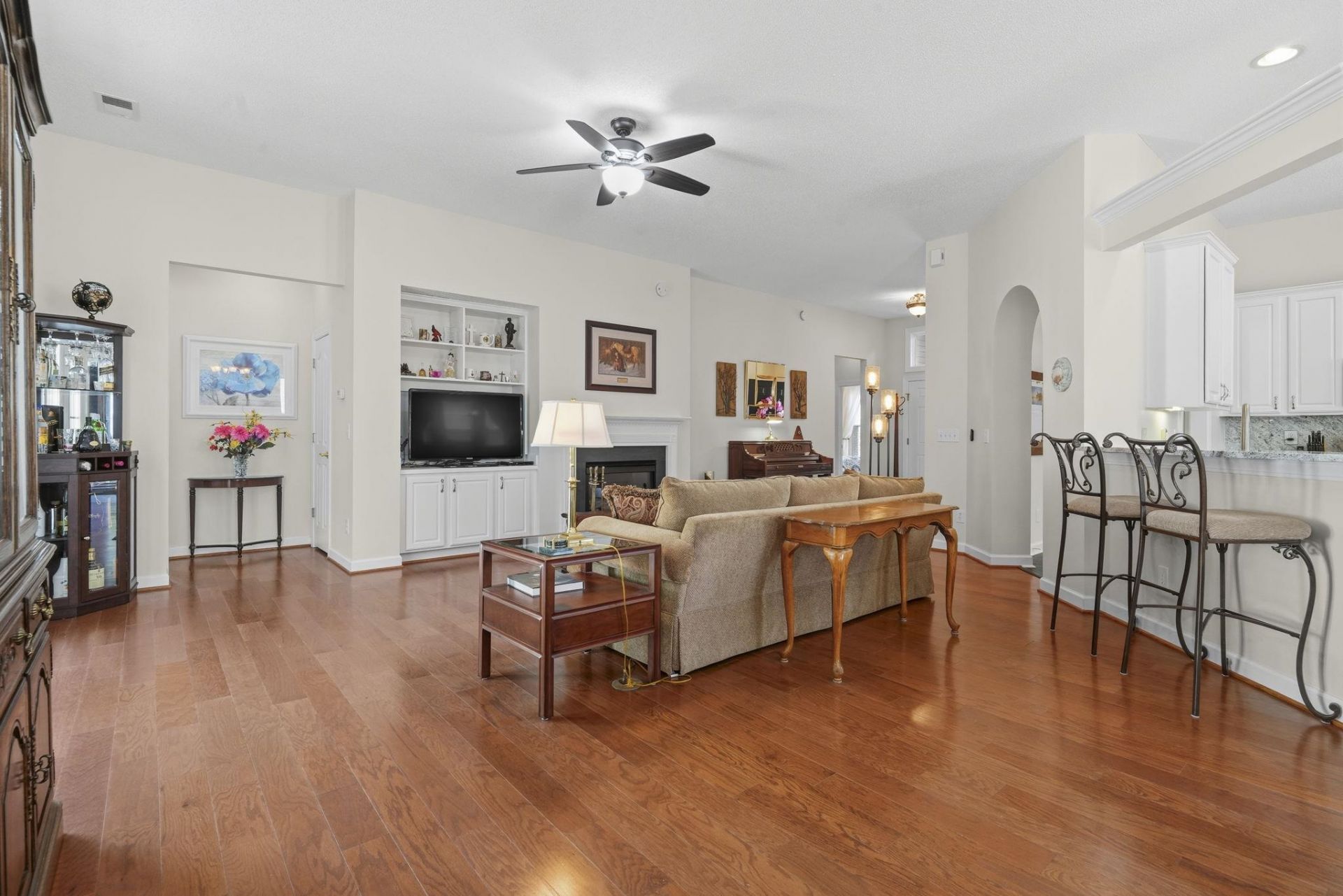 2911 Winding River Rd. Photo 22