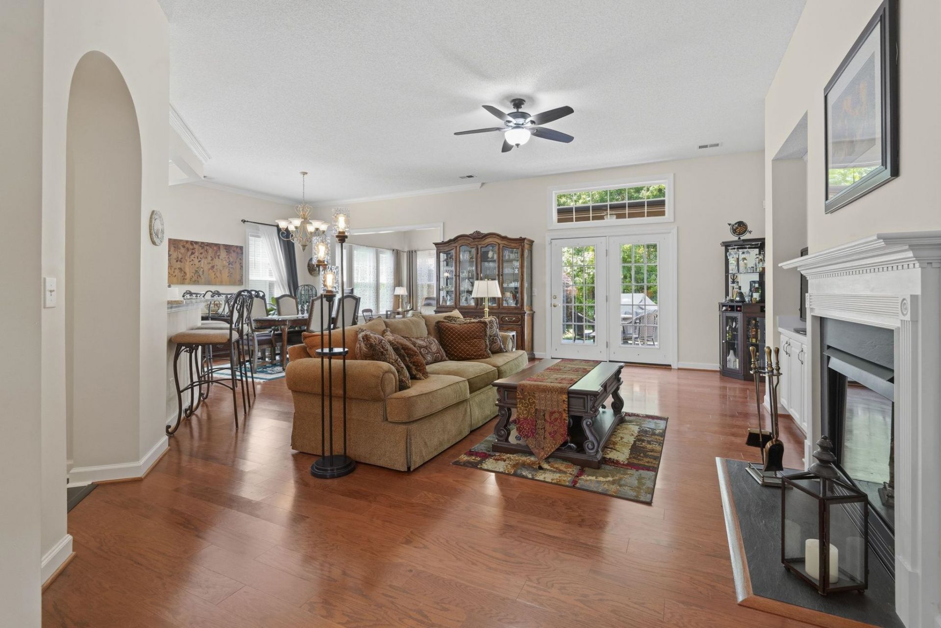 2911 Winding River Rd. Photo 24