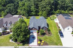 2911 Winding River Rd. photo 4