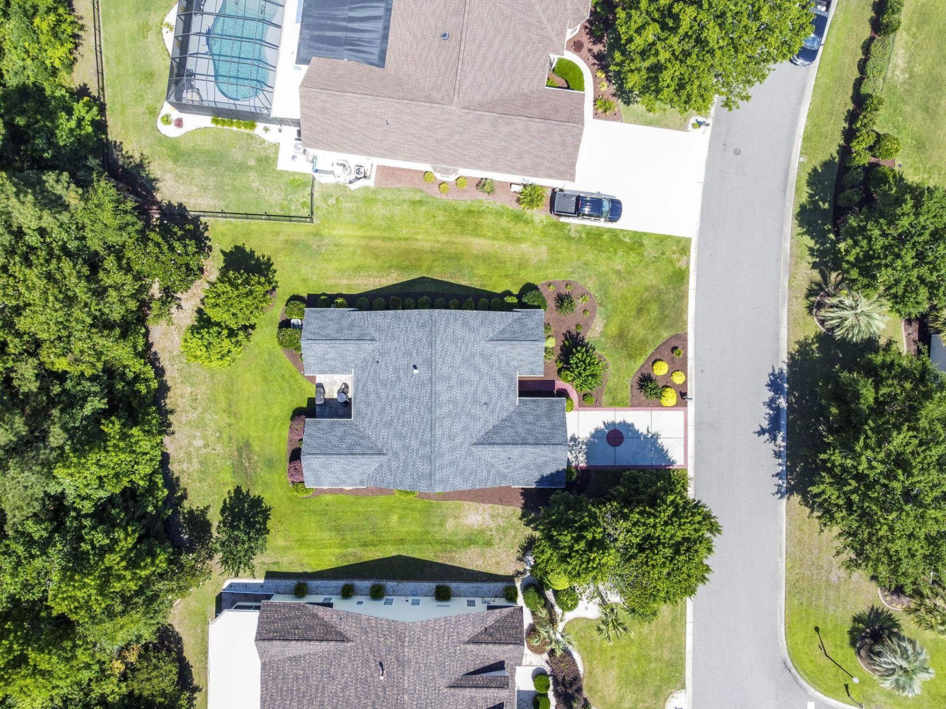 2911 Winding River Rd. Photo 5