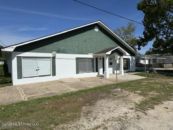 1924 30th Avenue, Gulfport, MS 39501