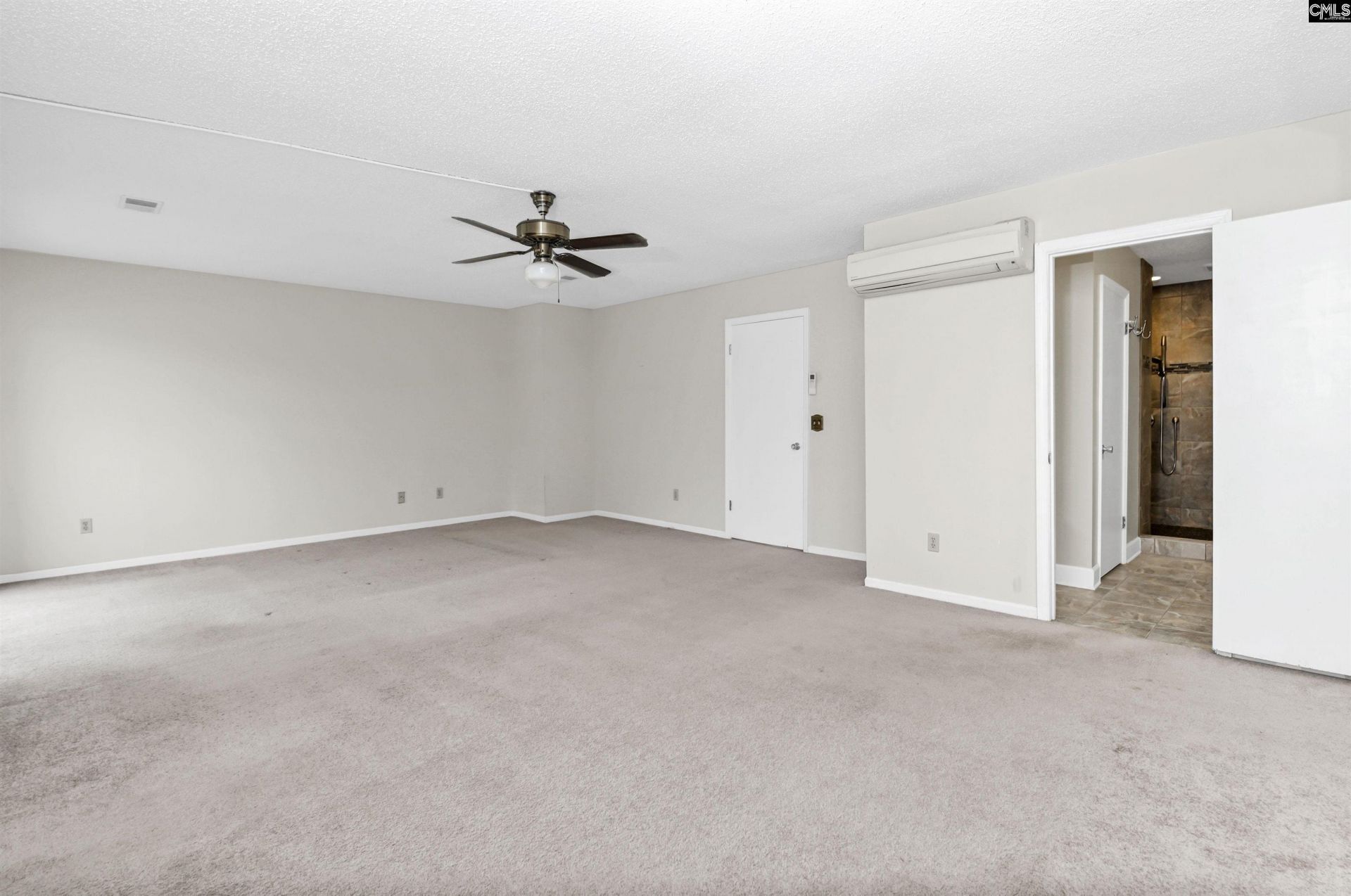 806 Village Lane  Photo 48