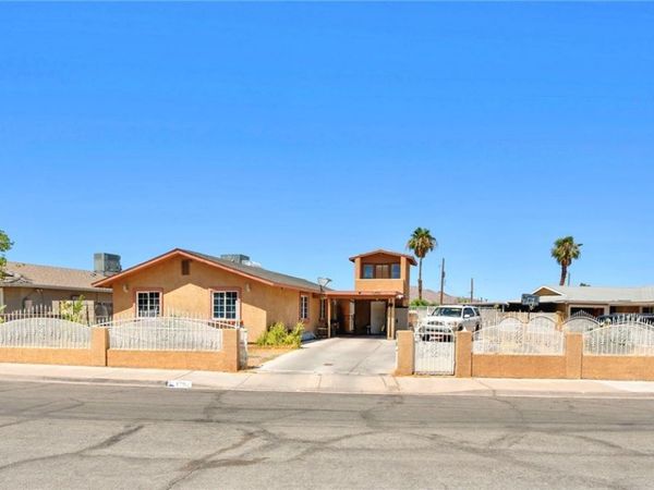 4792 Rita Drive, Las Vegas, NV 89121