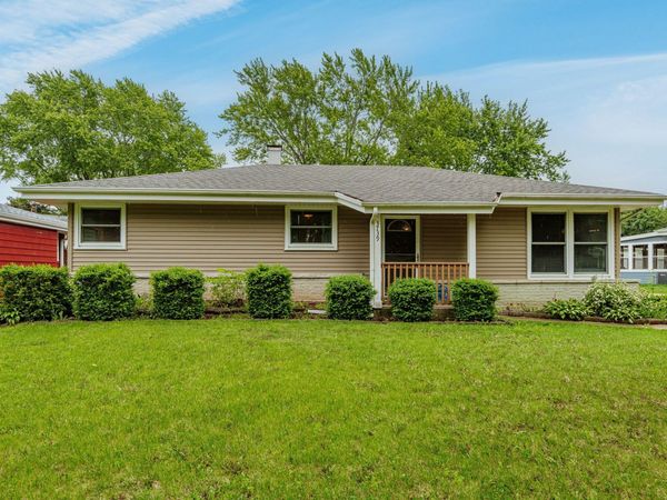 3739 W Parnell Ave, Milwaukee, WI 53221