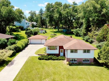 309 E Circle Drive, New Lenox, IL 60451