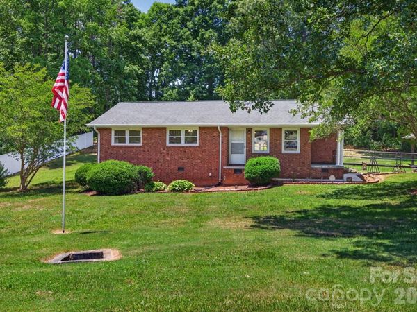 312 Turner Street , Landis, NC 28088