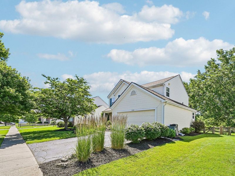 7578 Covington Springs Court, Westerville, OH 43082 Photo 5