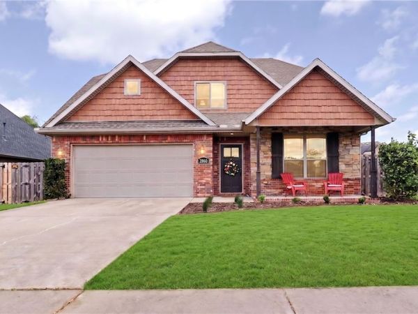 2860 Topaz Drive , Fayetteville, AR 72704
