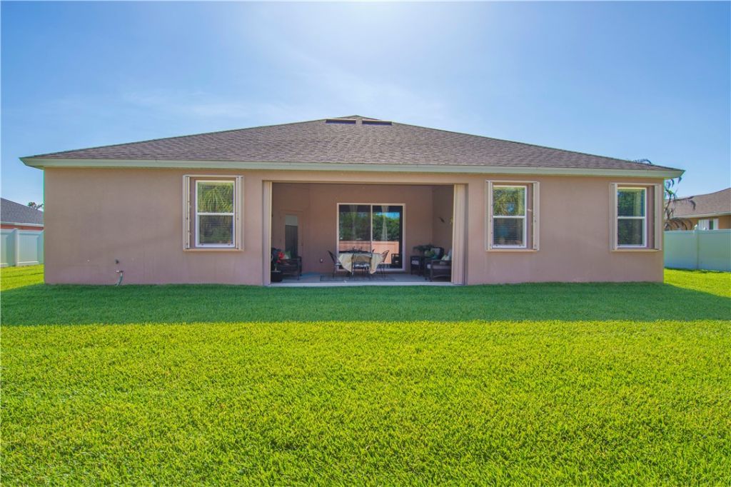 6360 Park Chester Terrace, Vero Beach, FL 32967 Photo