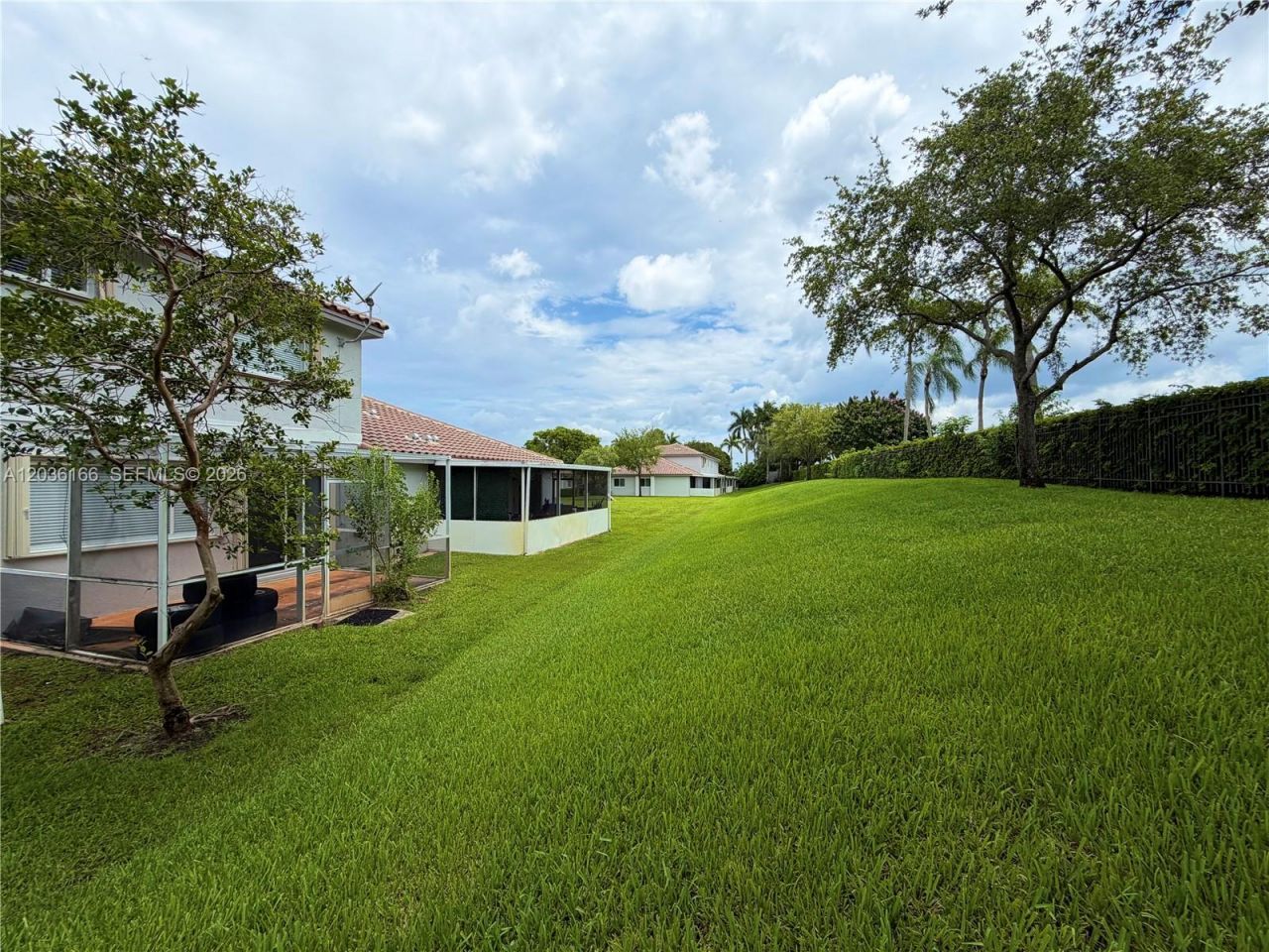 20807 NW 1st St, Pembroke Pines, FL 33029 Photo