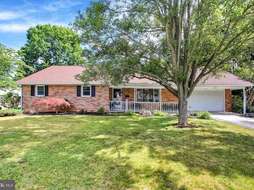 224 Deguy Avenue, Hanover, PA 17331 Main Photo
