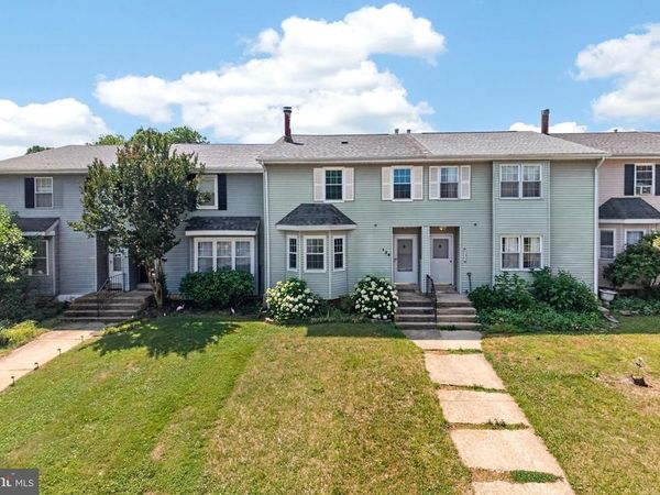 134 E GREEN VALLEY CIRCLE, NEWARK, DE 19711