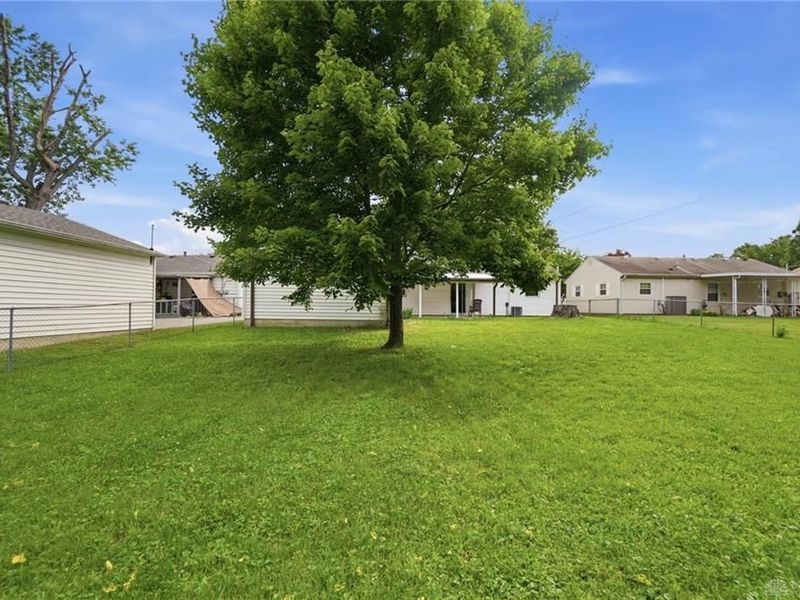 1677 Falke Drive, Dayton, OH 45432 Photo 26