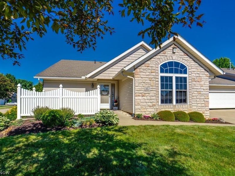 357 Woodbury Circle , Dalton, OH 44618 Photo 1