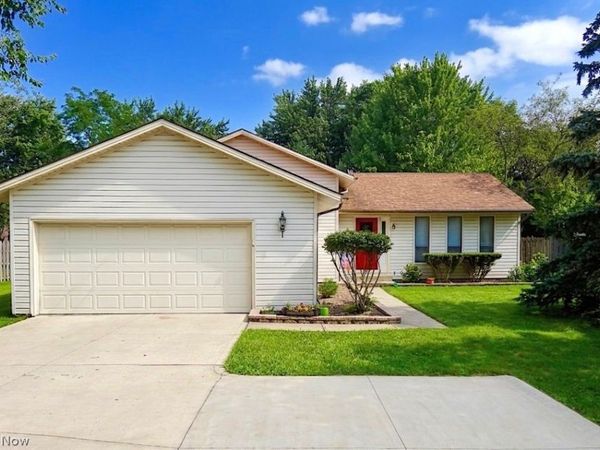 13286 Boston Road , Strongsville, OH 44136