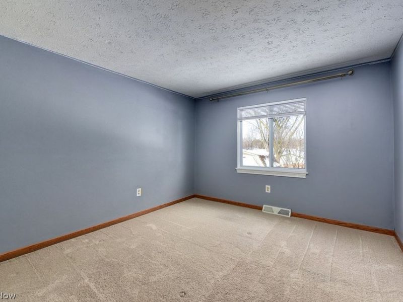 13286 Boston Road , Strongsville, OH 44136 Photo 20