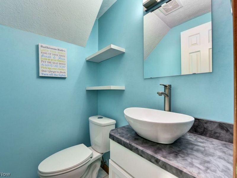 13286 Boston Road , Strongsville, OH 44136 Photo 21