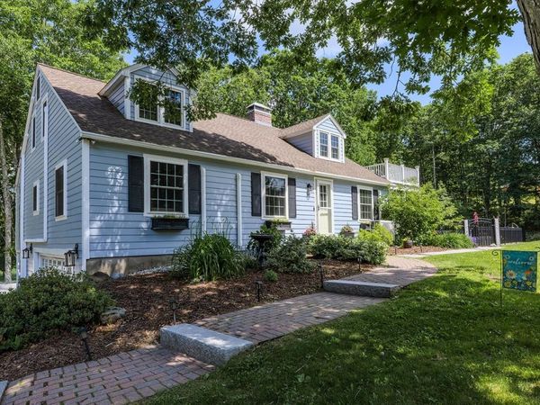 59 Blaze Hill Road, Hopkinton, NH 03229