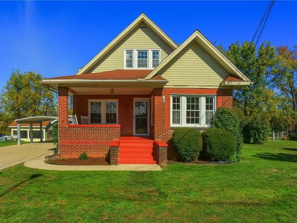 37 Bestview Ave, Bessemer, PA 16112