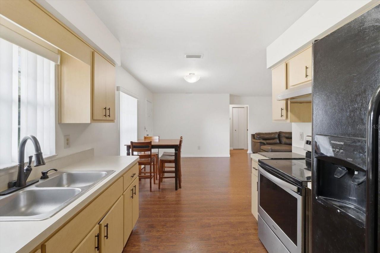 906 Oak Street, Inverness, FL 34452 Photo