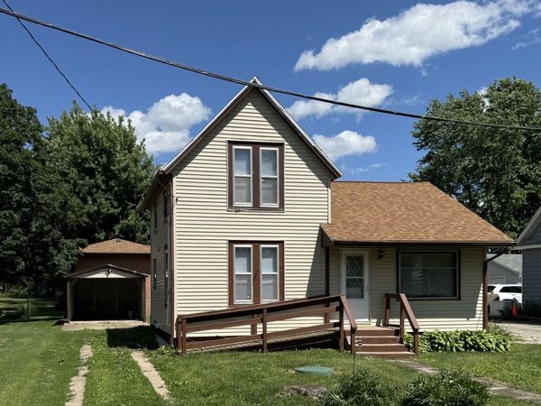 14180 Elmira Road , Toulon, IL 61483