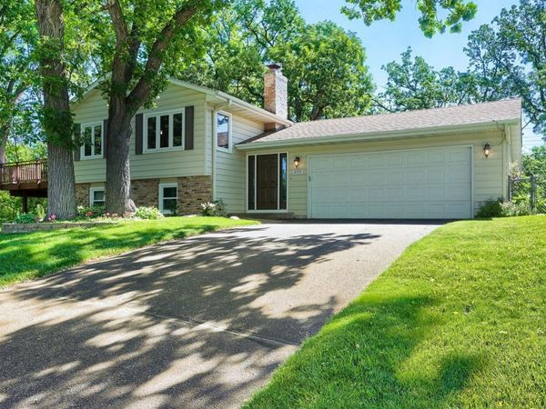 6715 Ashton Avenue NE, Fridley, MN 55432
