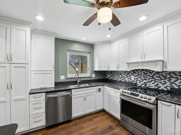 10421 Twinkle Lane, Montgomery, OH 45242