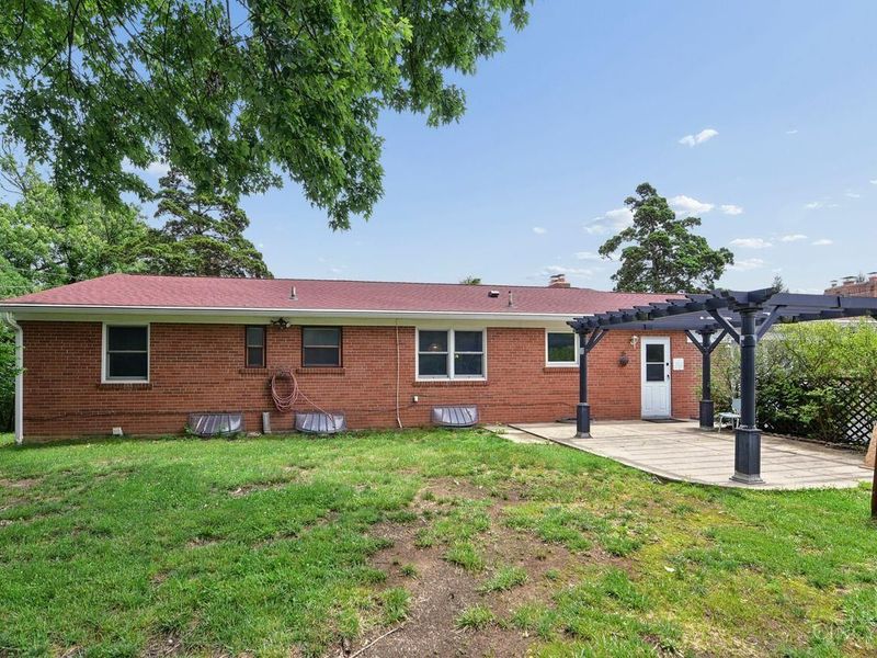 10421 Twinkle Lane, Montgomery, OH 45242 Photo 2