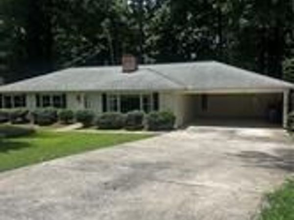 125 Pebble Trail, Alpharetta, GA 30009