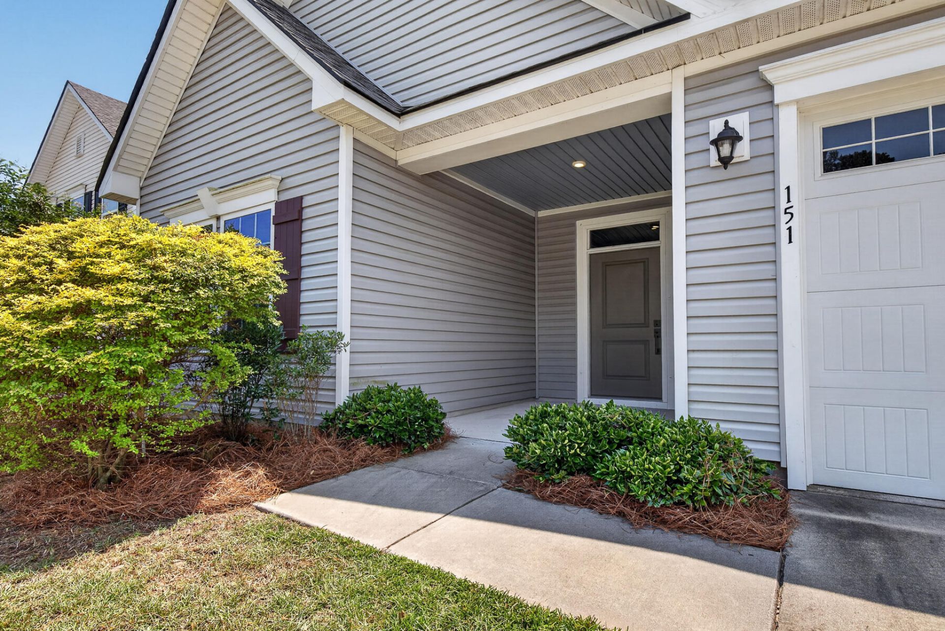 151 Country Oaks Lane Photo 4