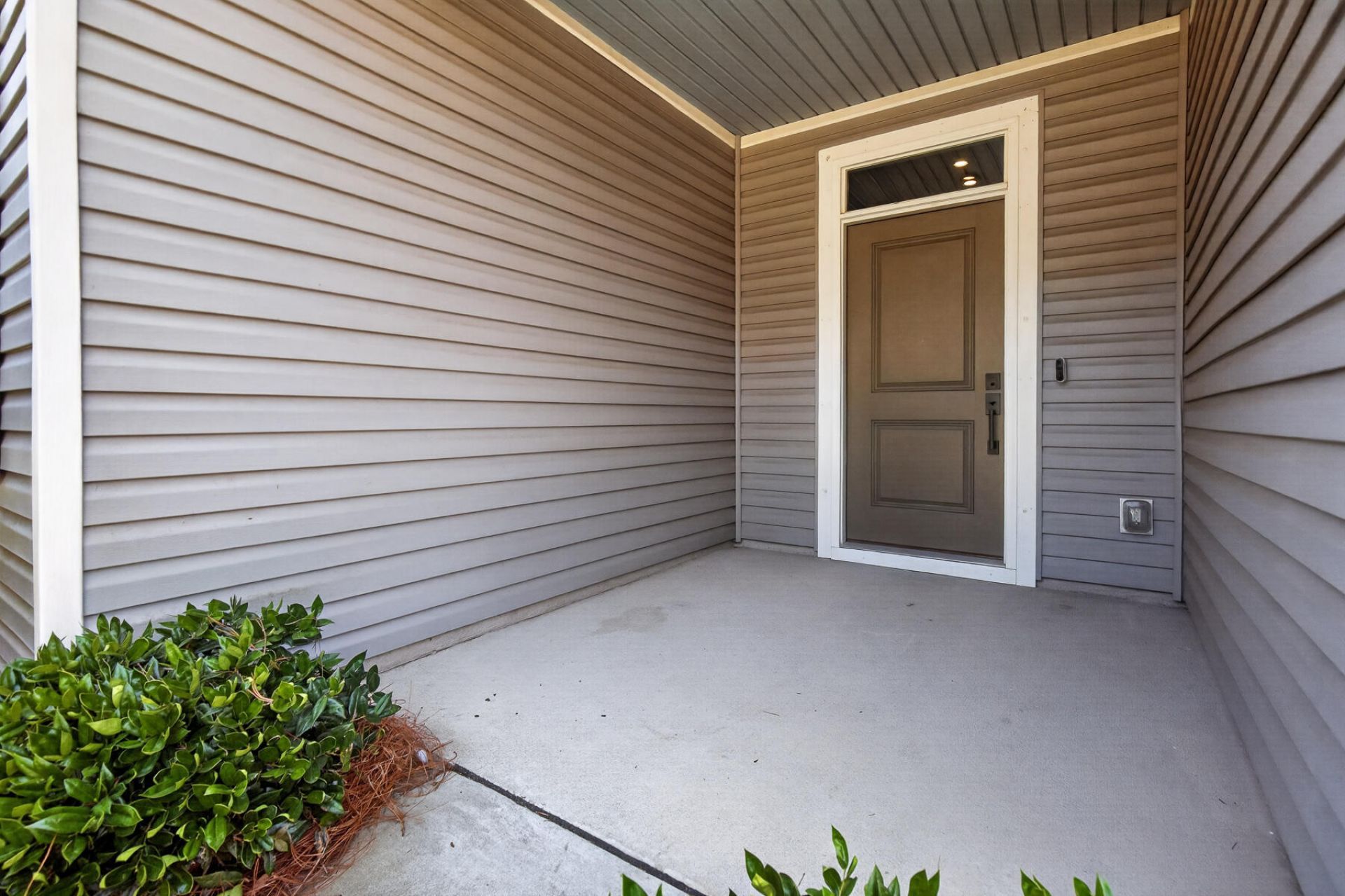 151 Country Oaks Lane Photo 5