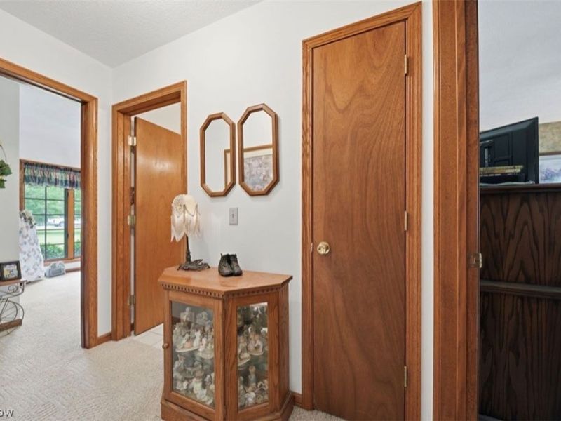 3556 Lake Road, Conneaut, OH 44030 Photo 22