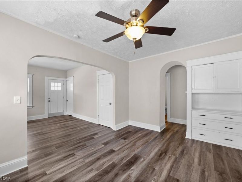 1279 Idlewood Avenue , Lakewood, OH 44107 Photo 12