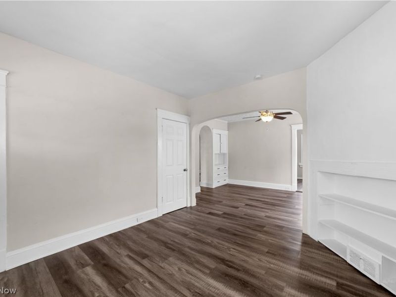 1279 Idlewood Avenue , Lakewood, OH 44107 Photo 9