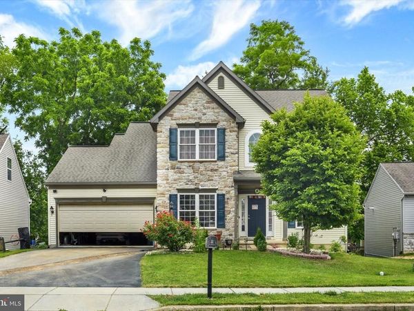 23 HAMLET CIRCLE, MECHANICSBURG, PA 17050