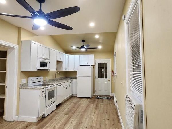 321 S HANOVER STREET , Unit 1ST FLOOR , POTTSTOWN, PA 19465