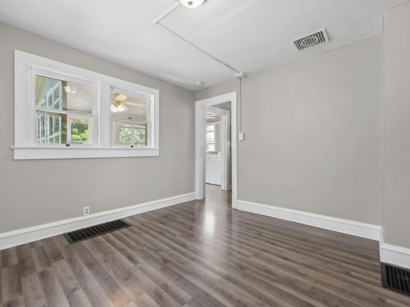 23 Pound Street , Newark, OH 43055 Photo 7