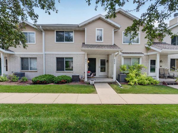 6949 Chester Drive, Unit F, Madison, WI 53719