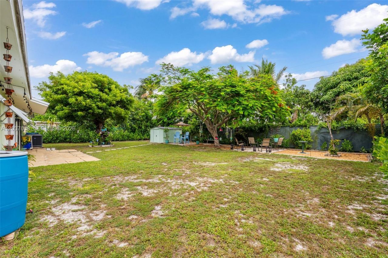 516 S 13th Ct , Lantana, FL 33462 Photo