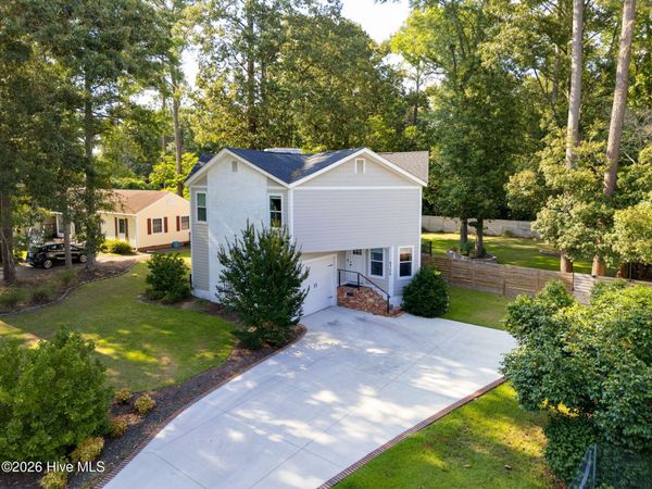 4704 Trent Woods Drive , Trent Woods, NC 28562