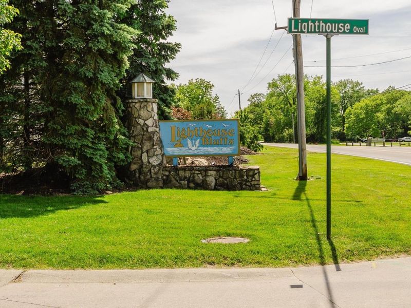 342 Lighthouse Oval Drive, Unit 342, Marblehead, OH 43440 Photo 12