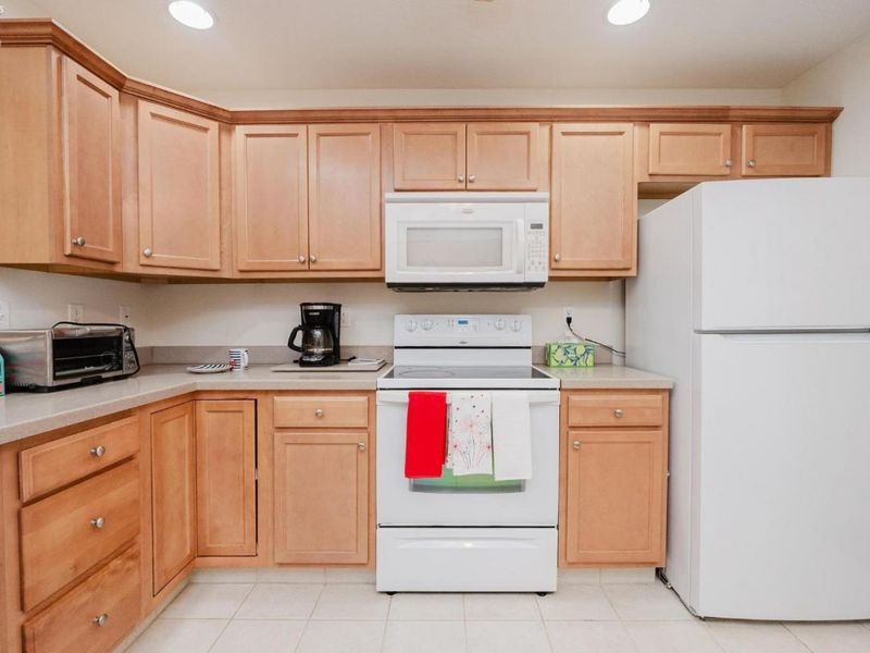342 Lighthouse Oval Drive, Unit 342, Marblehead, OH 43440 Photo 22