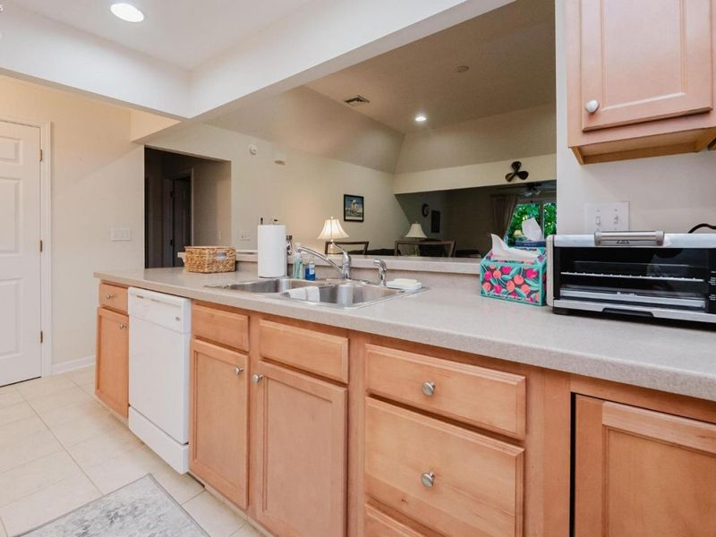 342 Lighthouse Oval Drive, Unit 342, Marblehead, OH 43440 Photo 23