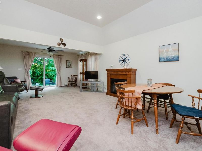 342 Lighthouse Oval Drive, Unit 342, Marblehead, OH 43440 Photo 24