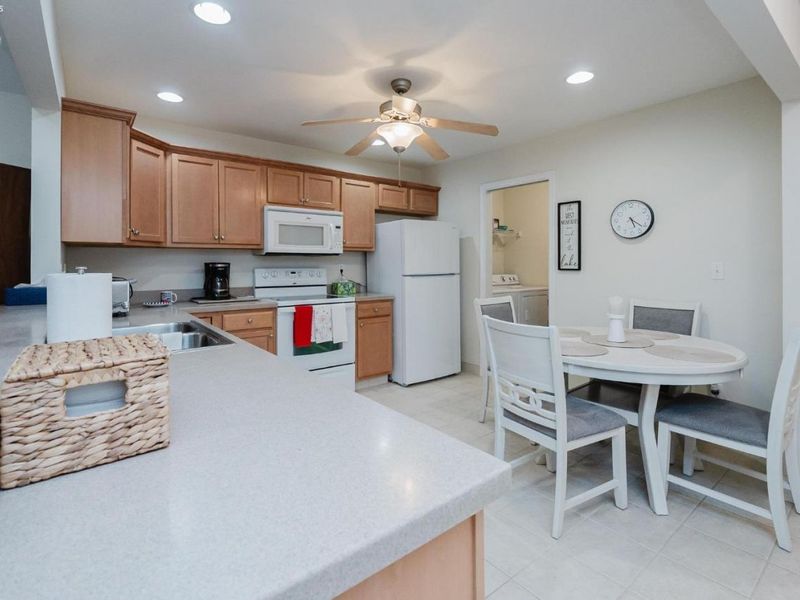 342 Lighthouse Oval Drive, Unit 342, Marblehead, OH 43440 Photo 43