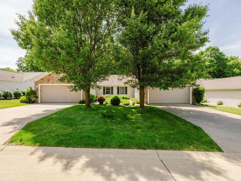 342 Lighthouse Oval Drive, Unit 342, Marblehead, OH 43440 Photo 5