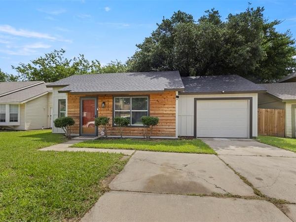 5523 Safari Trail, Arlington, TX 76018